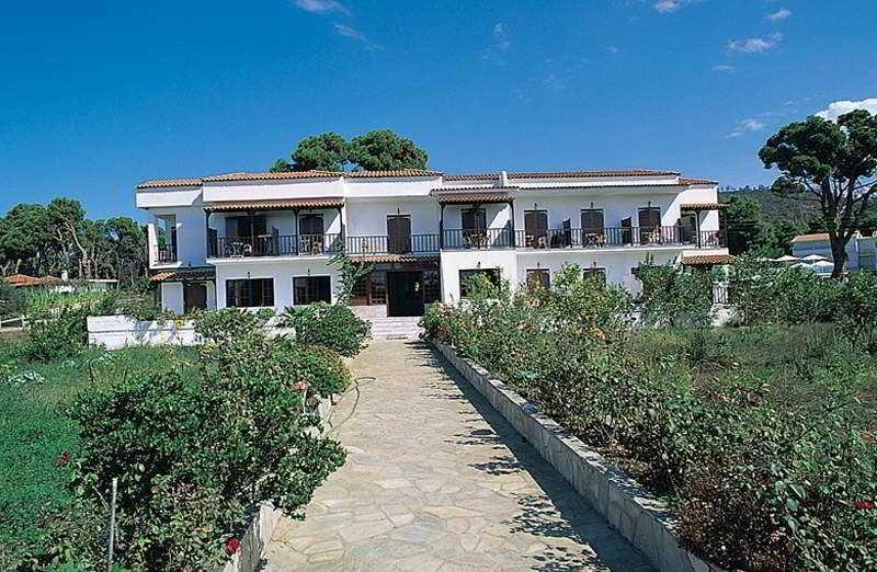 Hotel Zeus Koukounaries Exterior foto